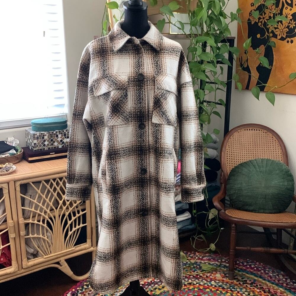 NWT Levi’s Ivory & Brown Plaid Zip Button Midi Maxi Shacket Coat